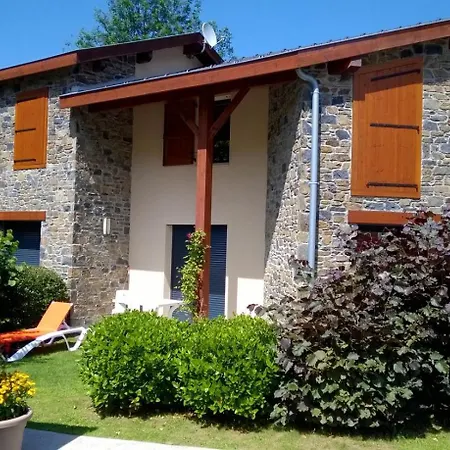 Les Granges De Leo Hébergement de vacances Aston