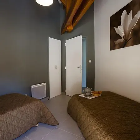 Les Granges De Leo * Астон