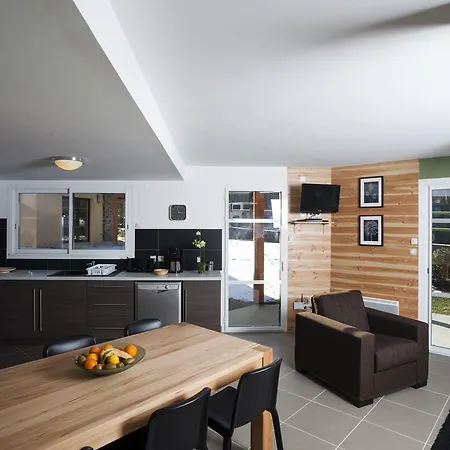 Les Granges De Leo Дом отдыха *