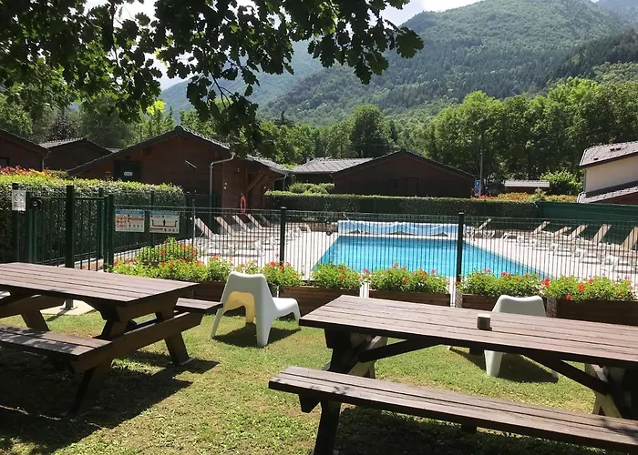 Les Granges De Leo بيت للعطل *