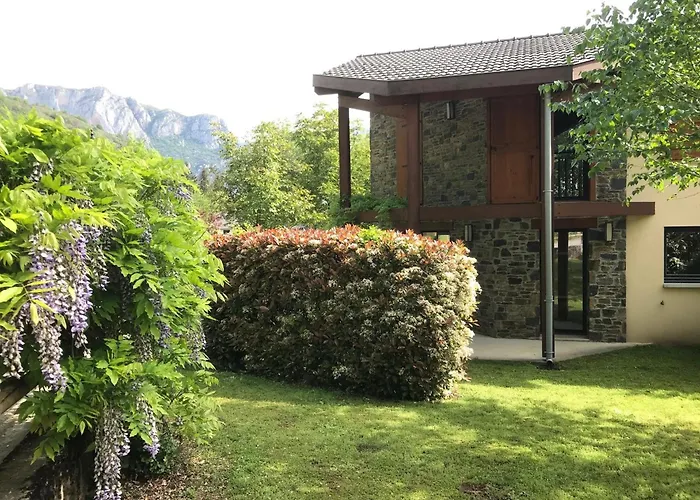 Les Granges De Leo بيت للعطل *